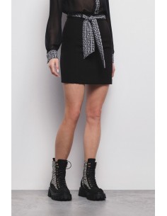 Gonna donna Gaelle Nero